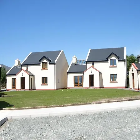 Holiday Home Sneem-1 *